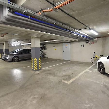 Apartament Z Podziemnym Parkingiem Ulica Wroclawska Cracóvia Exterior foto