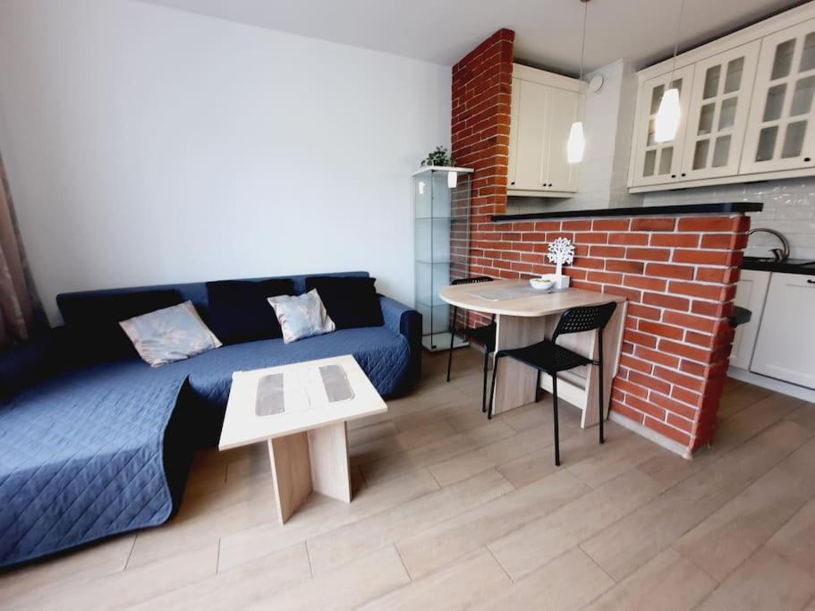 Apartament Z Podziemnym Parkingiem Ulica Wroclawska Cracóvia Exterior foto