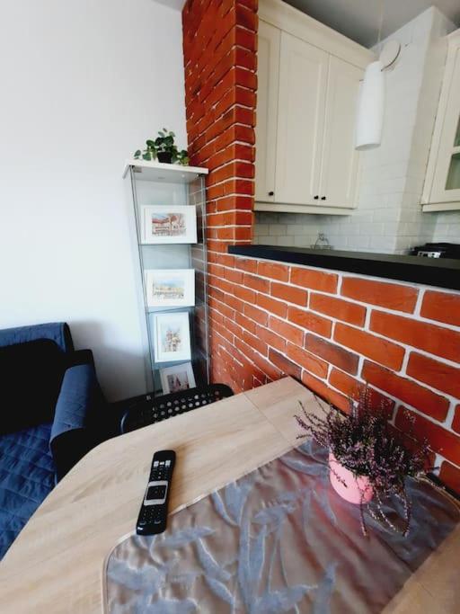 Apartament Z Podziemnym Parkingiem Ulica Wroclawska Cracóvia Exterior foto