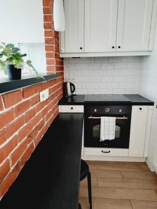Apartament Z Podziemnym Parkingiem Ulica Wroclawska Cracóvia Exterior foto